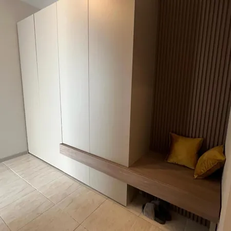 View 2 Sunset Mamaia